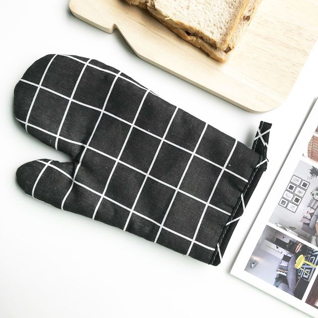 HeatSafe Kitchen Gloves